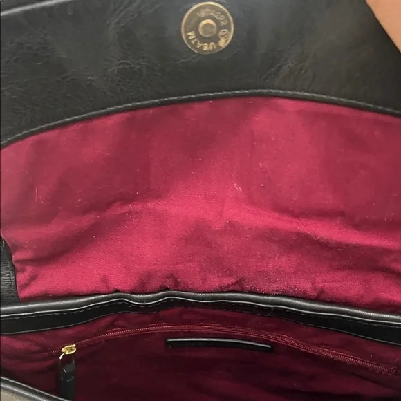 Marc By Marc Jacobs Black Leather Shoulder Bag. EUC - Picture 10 of 12